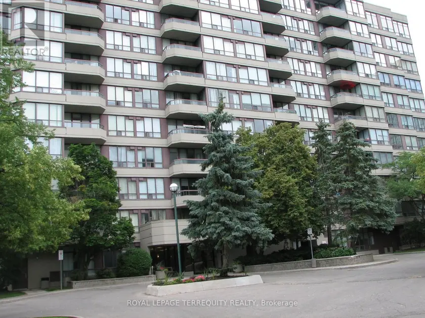 Apartment at 306 - 81 TOWNSGATE DRIVE, Vaughan (Crestwood-Springfarm-Yorkhill)