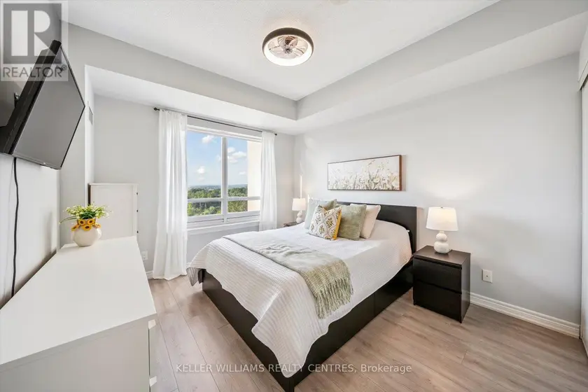 Apartment at 902 - 9245 JANE STREET, Vaughan