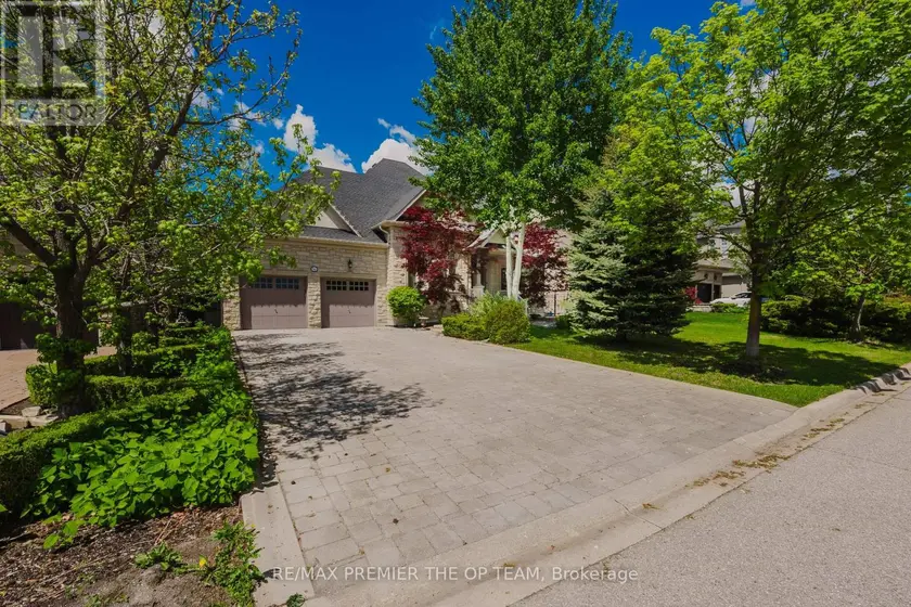 Detached at LOWER - 56 PARK RIDGE DRIVE, Vaughan
