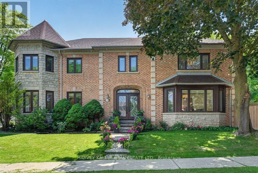 Detached at 898 STONEHAVEN AVENUE, Newmarket
