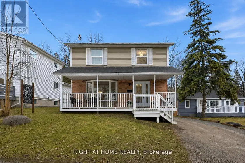Detached at 259 GLENWOODS AVENUE, Georgina