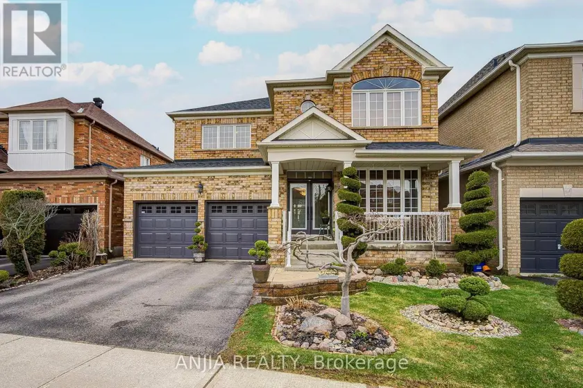 Detached at 6 LINSMARY COURT, Markham