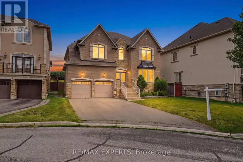 Detached at 12 SWEET VALERIE COURT, Vaughan