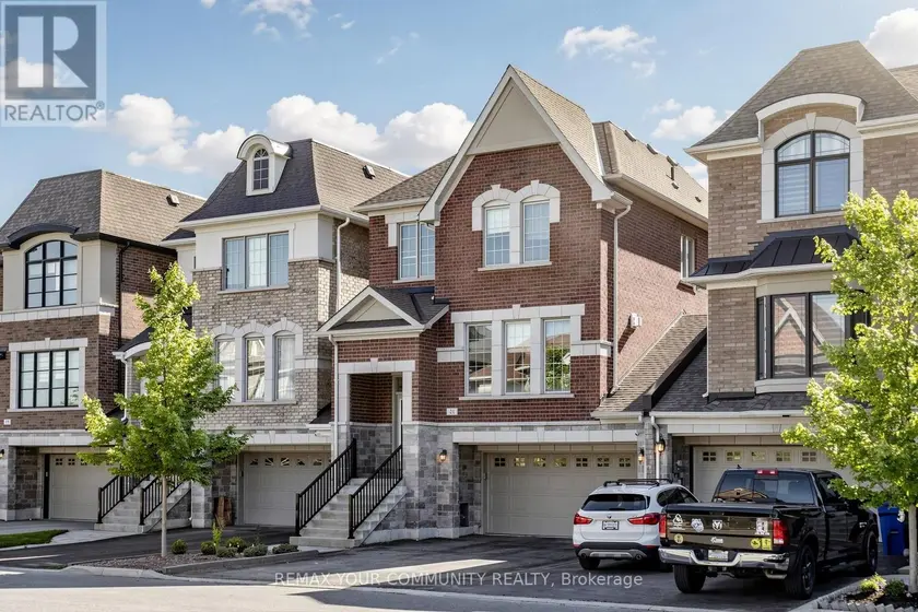 Semi-Detached/Link at 21 PRINCESS CHARLOTTE AVENUE, Whitchurch-Stouffville