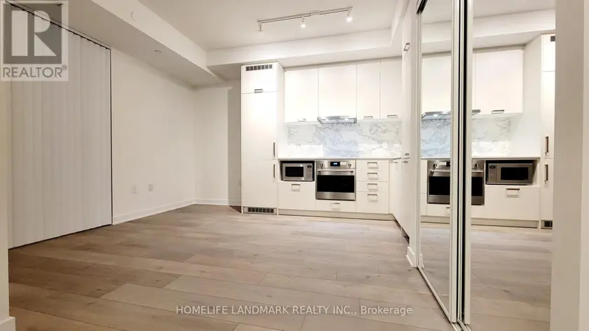 Apartment at 1003 - 10 HONEYCRISP CRESCENT, Vaughan
