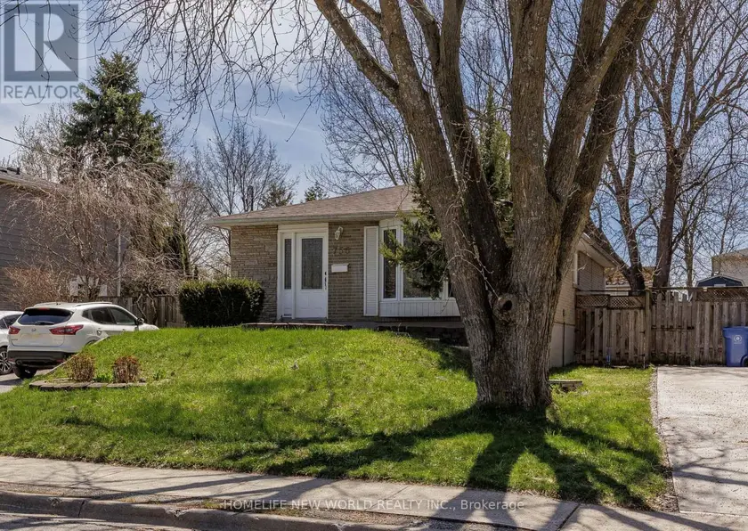 Detached at 756 ELGIN STREET, Newmarket (Huron Heights-Leslie Valley)
