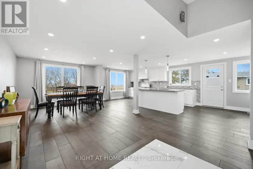 Detached at 5885 7TH LINE, New Tecumseth