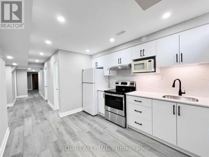 Semi-Detached/Link at BSMT - 43 PORTAGE AVENUE, Richmond Hill