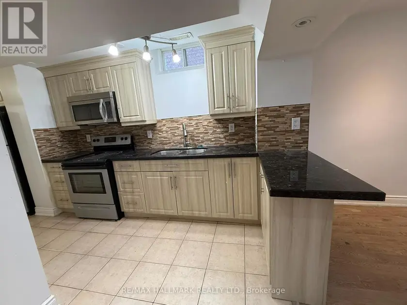 Semi-Detached/Link at BASEMENT - 209 OLD COLONY ROAD S, Richmond Hill