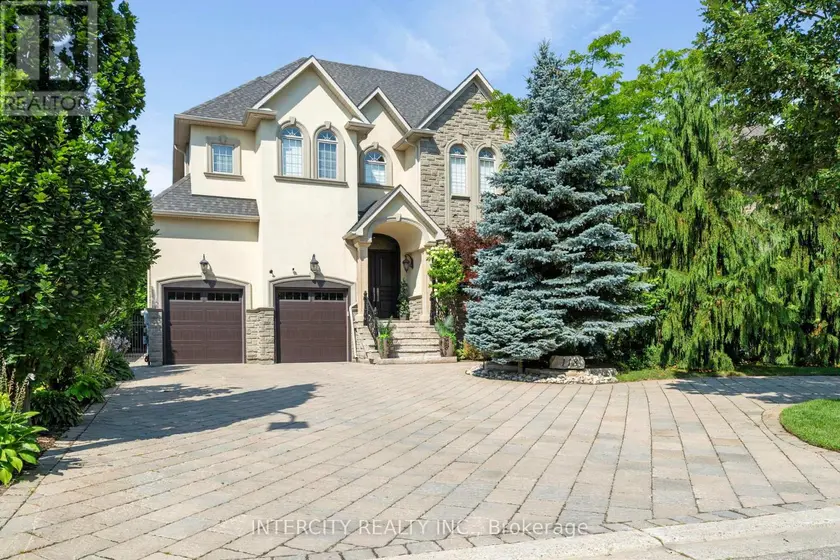 Detached at 118 PARK RIDGE DRIVE, Vaughan