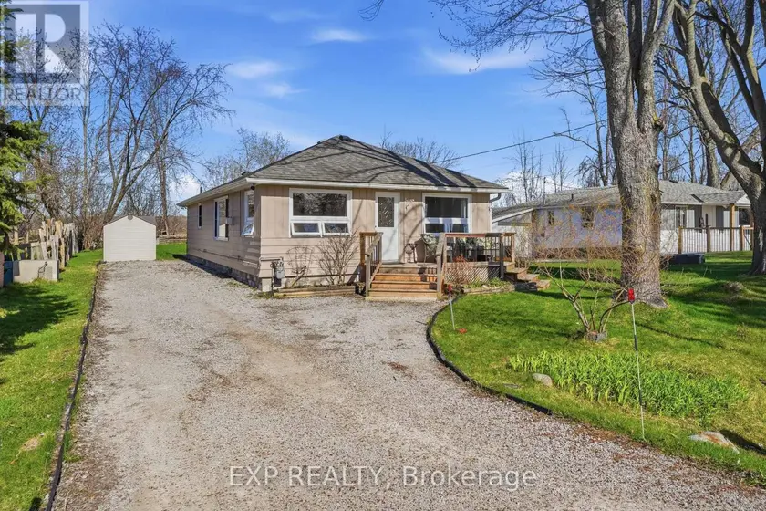 Detached at 33 ISLE VISTA DRIVE, Georgina