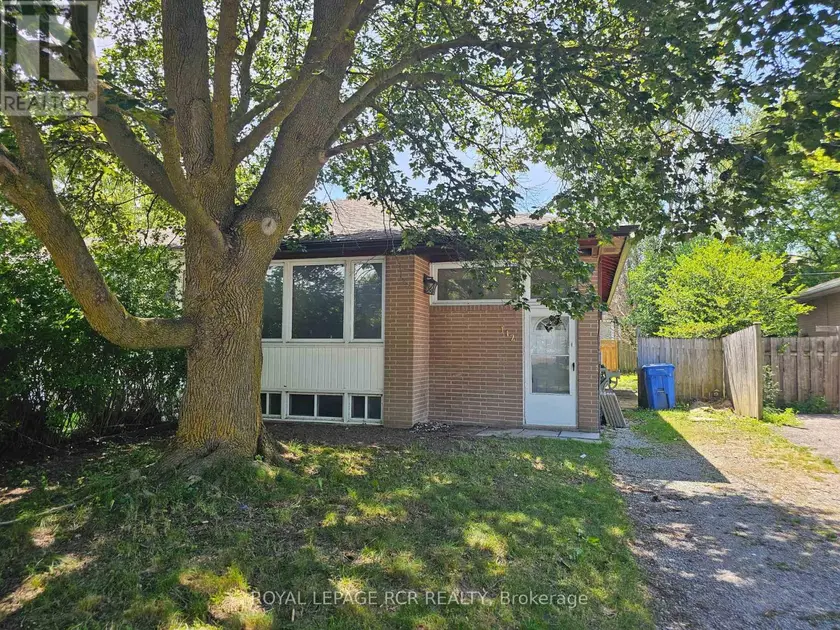 Semi-Detached/Link at 142 CHERRYWOOD DRIVE, Newmarket