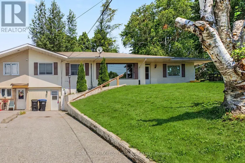 Semi-Detached/Link at UPPER - 2496 8 LINE, Bradford West Gwillimbury