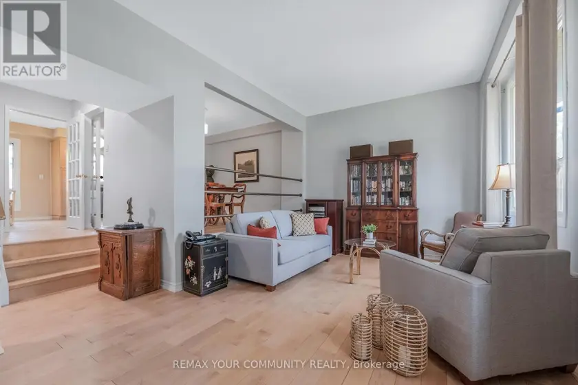 Apartment at 97 POPLAR CRESCENT, Aurora (Aurora Highlands)