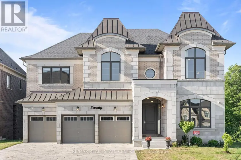 Detached at 70 APPLEYARD AVENUE, Vaughan