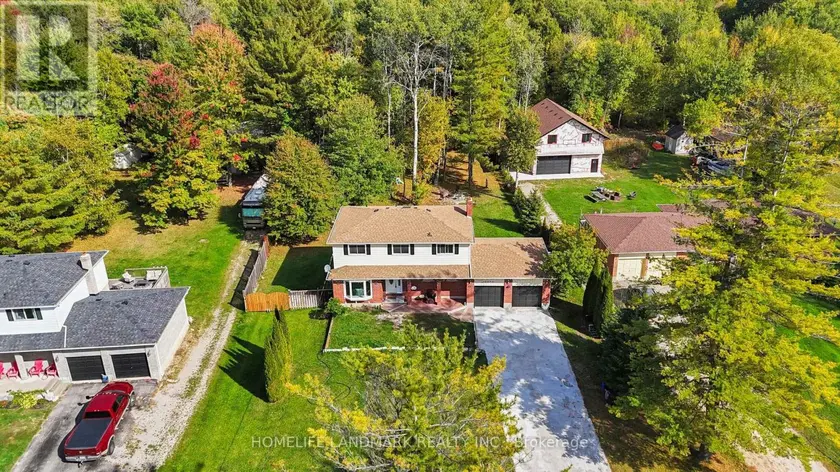 Detached at 20573 YONGE STREET, East Gwillimbury