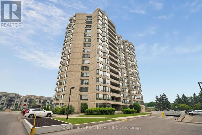 Apartment at 101 - 7420 BATHURST STREET, Vaughan