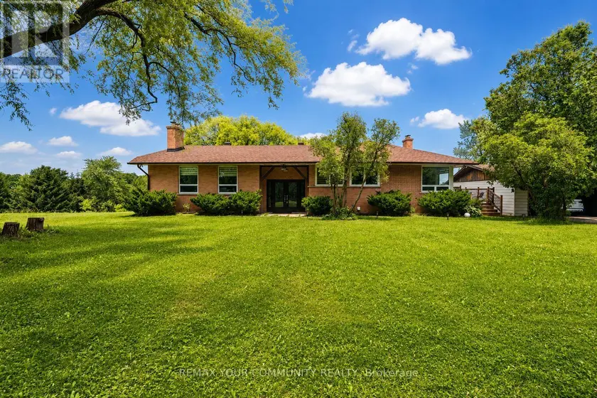 Detached at 2950 17TH SIDE ROAD, King