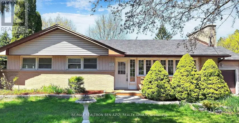 Detached at BSMT - 49 DON MOR DRIVE, Newmarket
