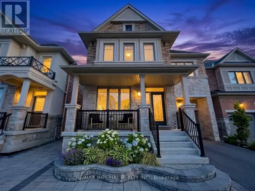 Detached at 3 COLLIER CRESCENT, Markham