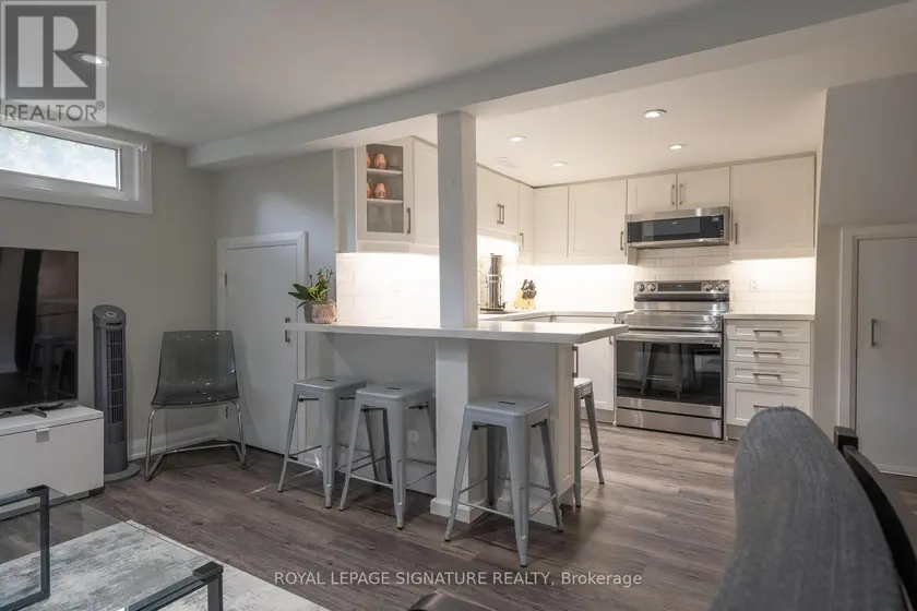 Semi-Detached/Link at BSMT - 305 BLUE GRASS BOULEVARD, Richmond Hill