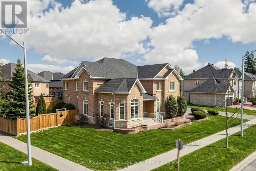Detached at 5 LEMSFORD DRIVE, Markham