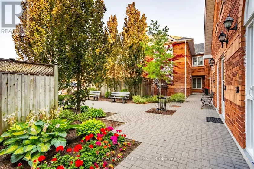 Townhouse at 132 - 12421 NINTH LINE, Whitchurch-Stouffville