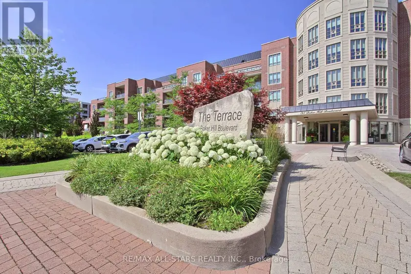 Apartment at 322 - 35 BAKER HILL BOULEVARD, Whitchurch-Stouffville