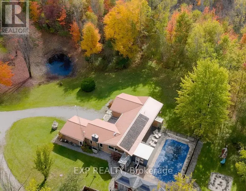 Detached at 24762 WEIRS SIDE ROAD, Georgina