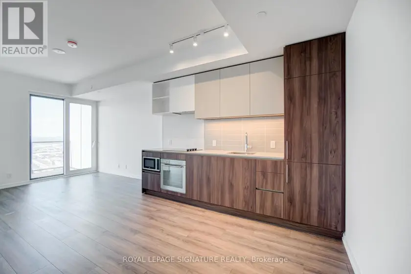 Apartment at 4715 - 1000 PORTAGE PARKWAY, Vaughan