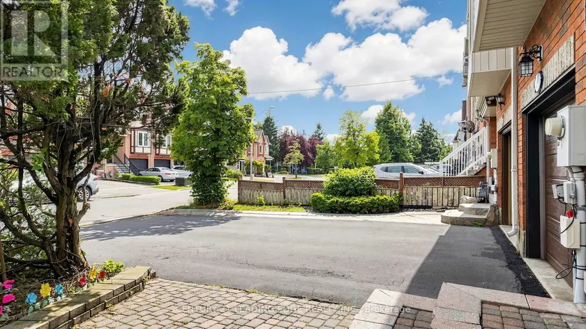 Townhouse at 209 KELSO CRESCENT, Vaughan (Maple)