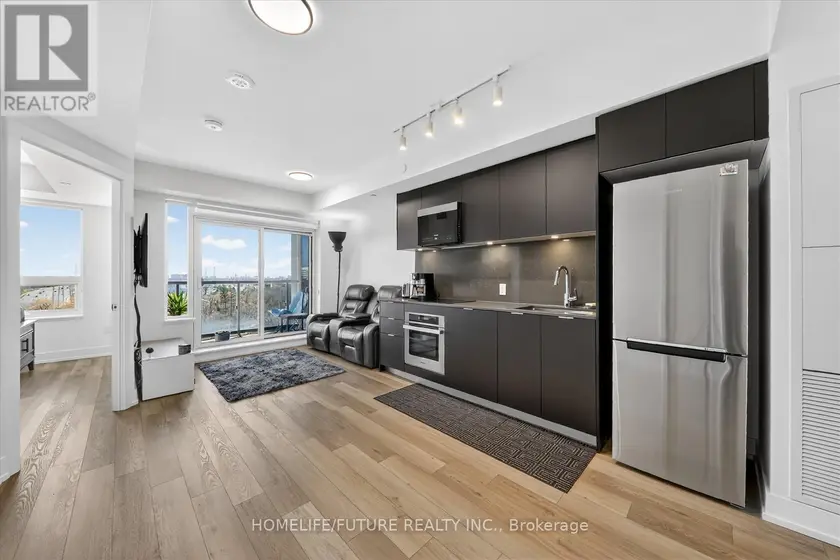 Apartment at 1017 - 8 CEDARLAND DRIVE, Markham