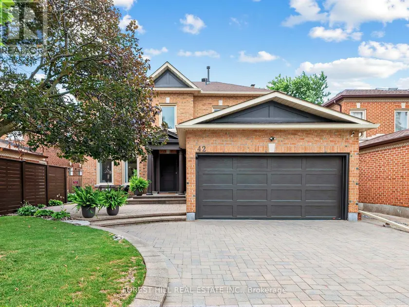Detached at 42 BAYNARDS LANE, Richmond Hill