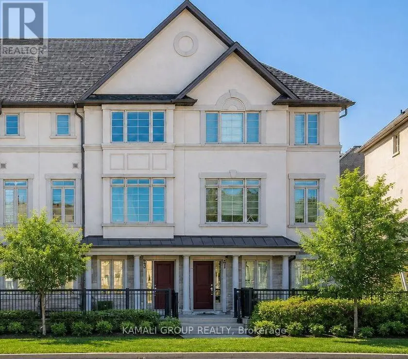 Townhouse at 39 BEVERLEY GLEN BOULEVARD, Vaughan