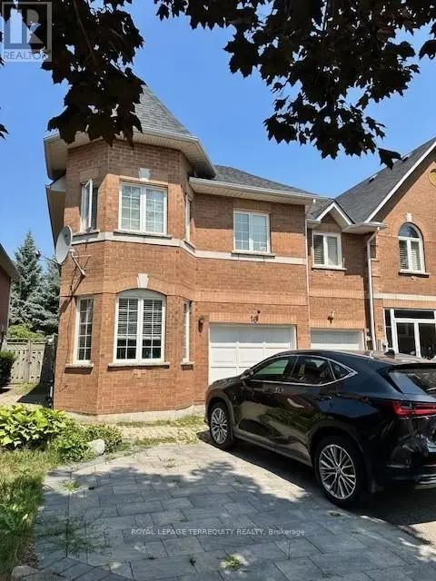 Semi-Detached/Link at 16 ROYAL CHAPIN CRESCENT, Richmond Hill