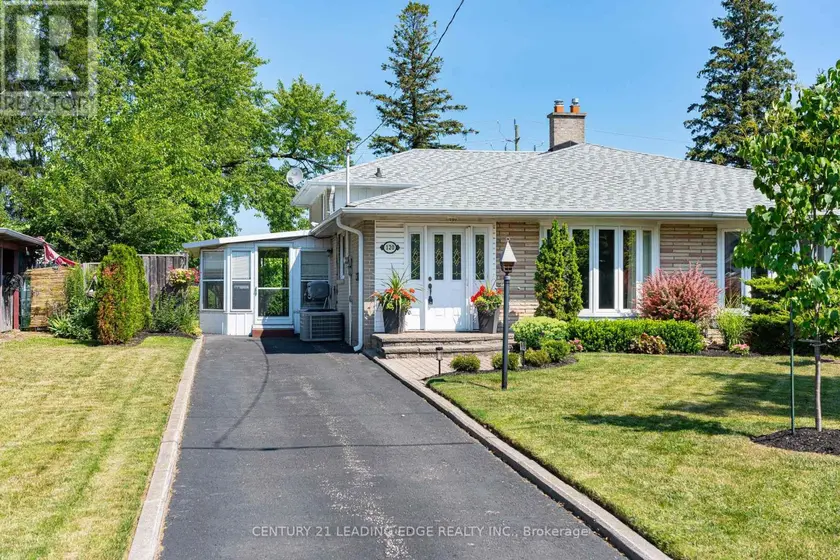 Semi-Detached/Link at 120 SHERWOOD FOREST DRIVE, Markham