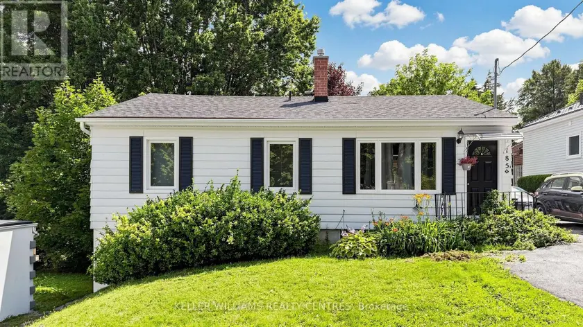 Detached at LOWER - 185 NEWTON STREET, Newmarket