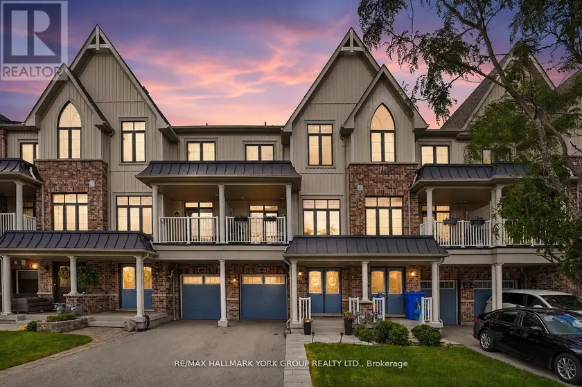 Townhouse at 118 ALVIN PEGG DRIVE, East Gwillimbury