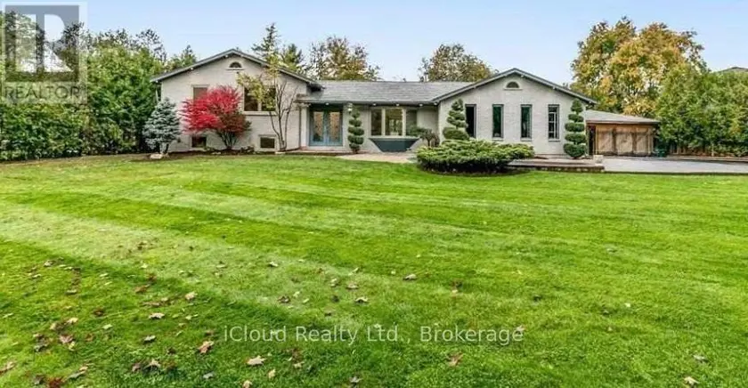 Detached at 9 ANCHOR COURT, East Gwillimbury