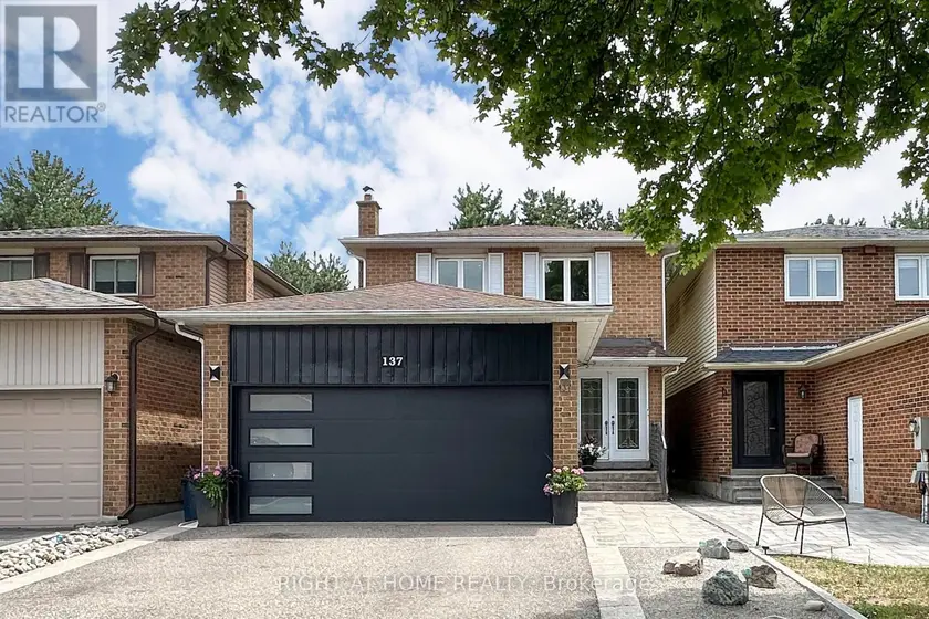 Detached at 137 JOANNA CRESCENT, Vaughan