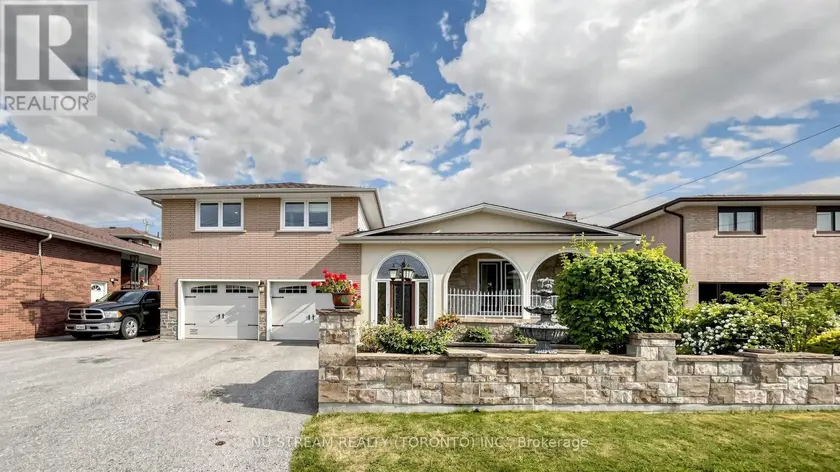 Detached at 70 BACK STREET, Bradford West Gwillimbury