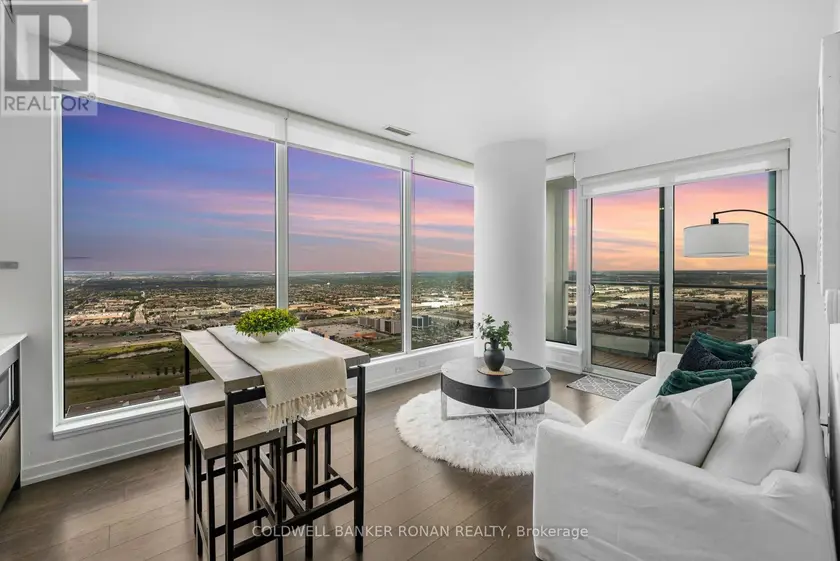 Apartment at 5110 - 5 BUTTERMILL AVENUE, Vaughan