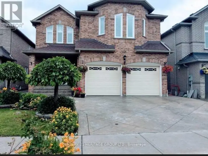 Detached at 2211 OLD RUTHERFORD ROAD, Vaughan