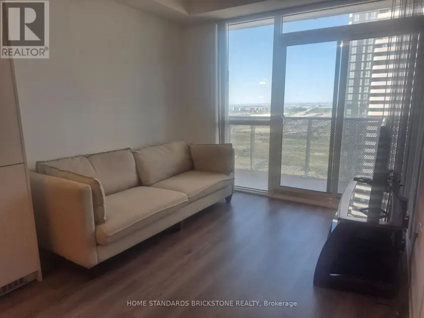 Apartment at 3716 - 28 INTERCHAGE WAY W, Vaughan