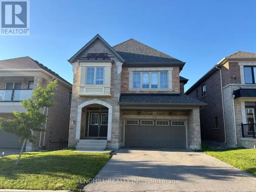 Detached at 34 WILLIAM LUCK AVENUE, East Gwillimbury