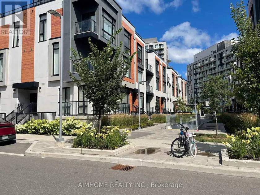 Townhouse at 1031 - 14 DAVID EYER ROAD, Richmond Hill