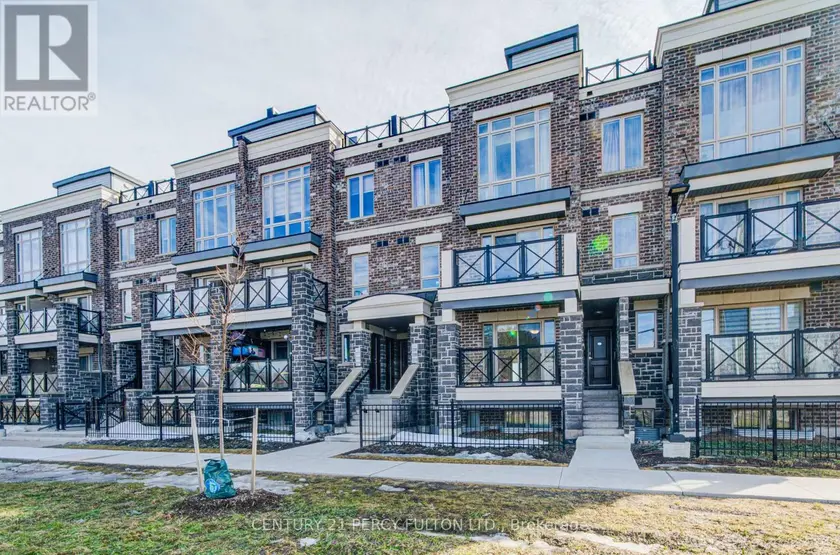 Townhouse at 2209 - 10 WESTMEATH LANE, Markham