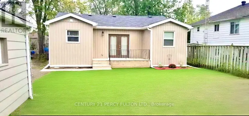 Detached at 242 SIMCOE AVENUE, Georgina