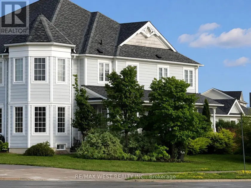 Semi-Detached/Link at 168 GAS LAMP LANE, Markham