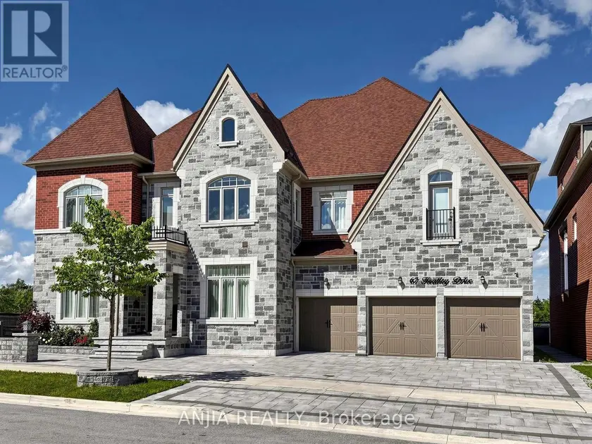 Detached at 67 KEATLEY DRIVE, Vaughan